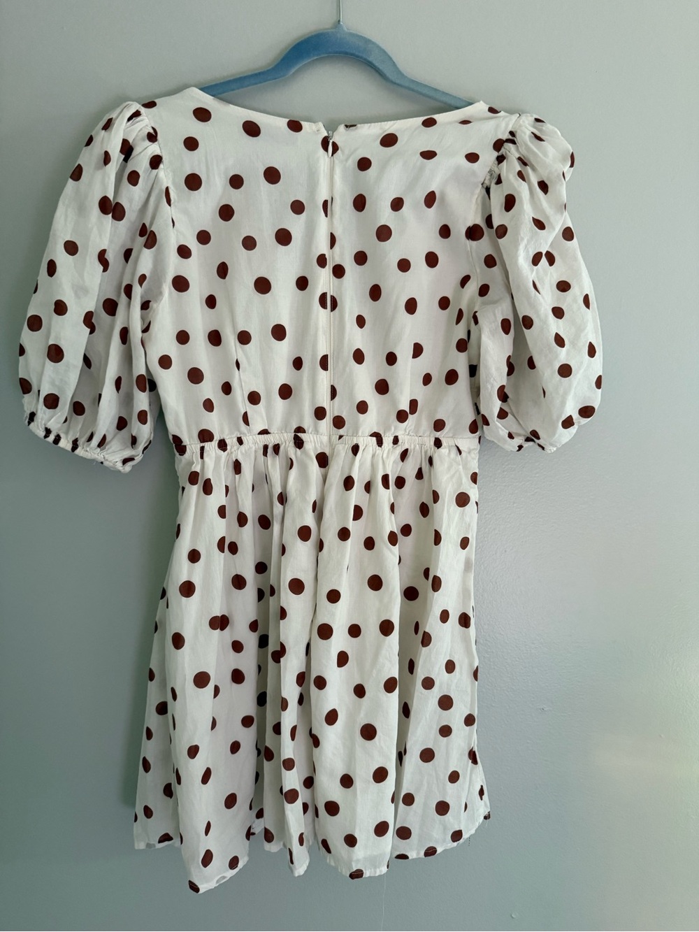 Abercrombie & Fitch White Dressy Tunic with Brown Polka Dots - Picture 2 of 3